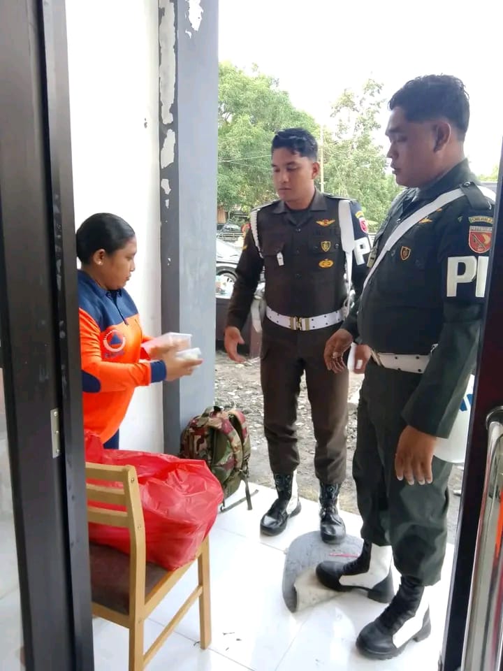 Distribusi Logistik Hari Ke-3 Erupsi Gunung Dukono, BPBD Pastikan Kebutuhan Tim Pencarian Terpenuhi